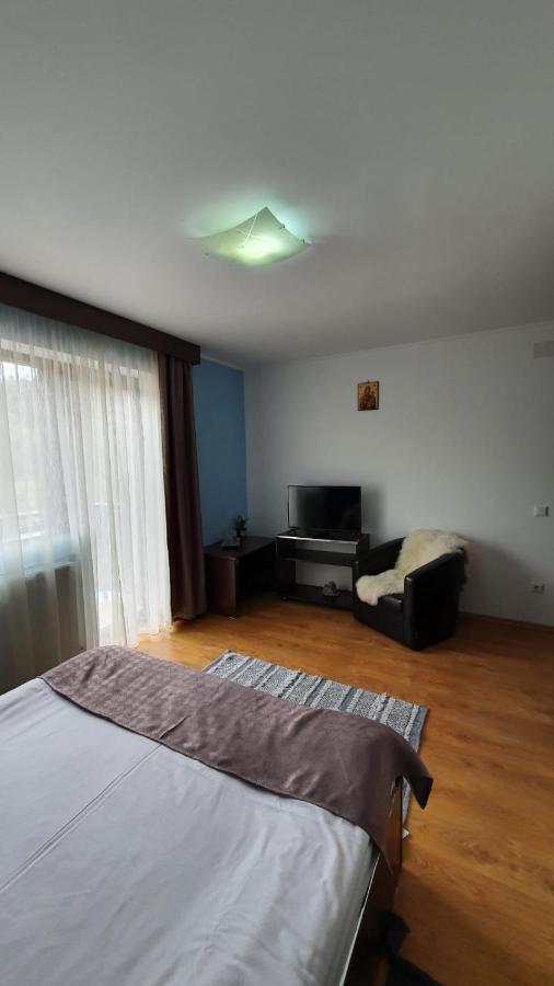 Casa Teleferic Hotell Buşteni Exteriör bild