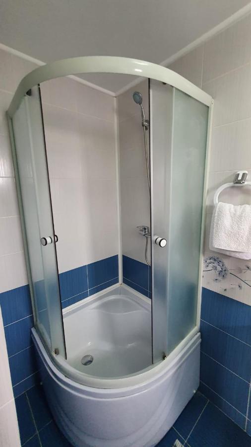 Casa Teleferic Hotell Buşteni Exteriör bild